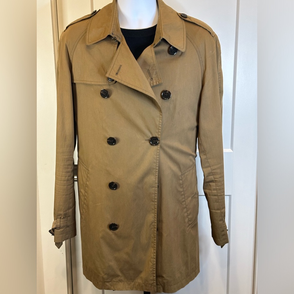 Men’s Burberry Brit Belted Trench Size Medium
